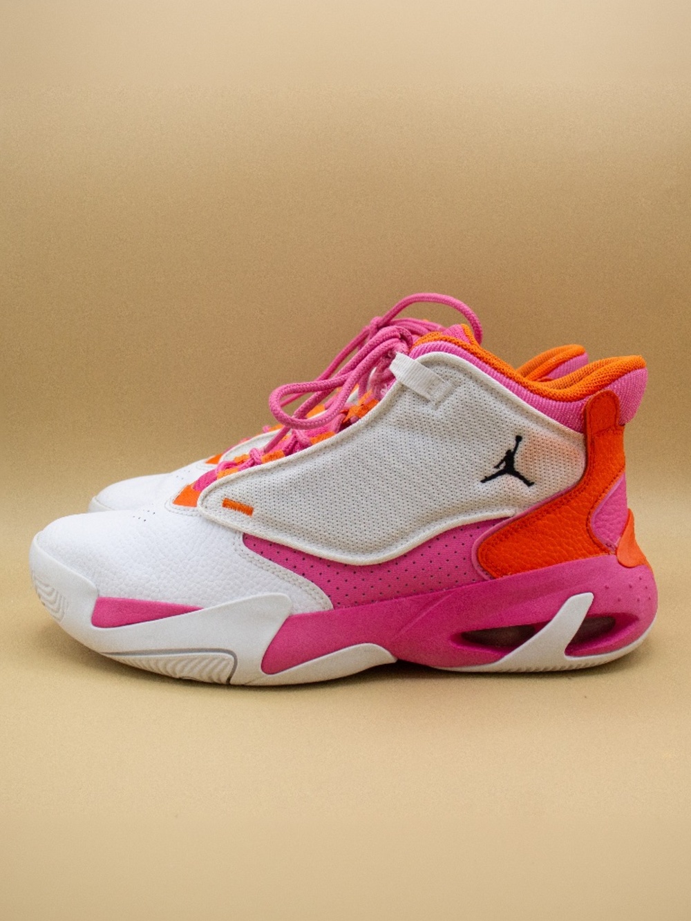 Jordan Max Aura 4 GS White Pink Orange Mid Shoes DV0490-168 Youth Girl Size 6.5Y